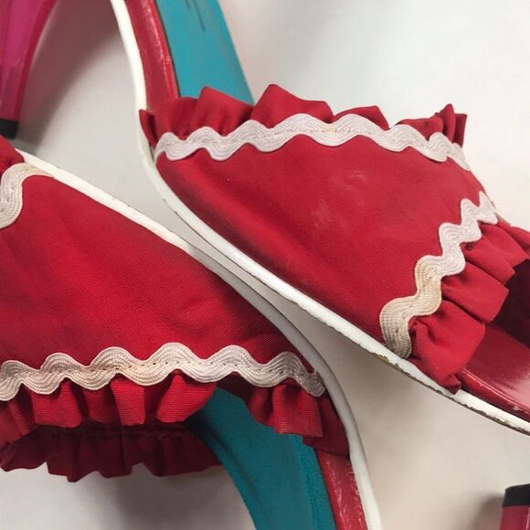 VTG,Red Kitten Heels by Irregular Choice Size 38 - Picture 11 of 16